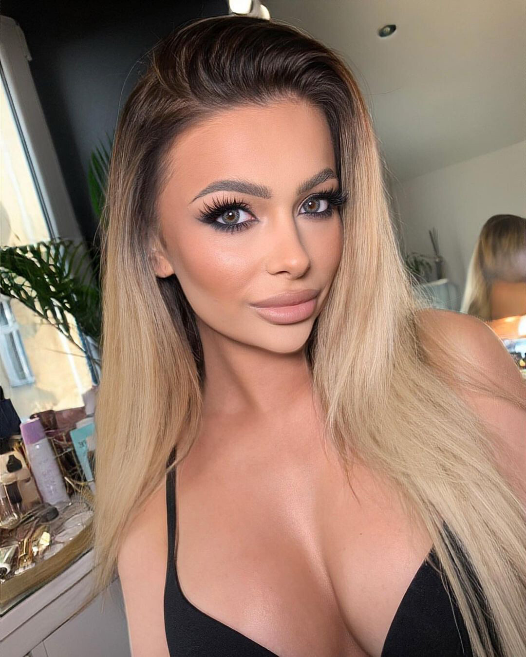 Luxury escort Paris