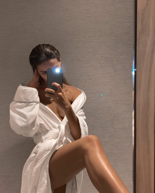 Luxury escort Paris