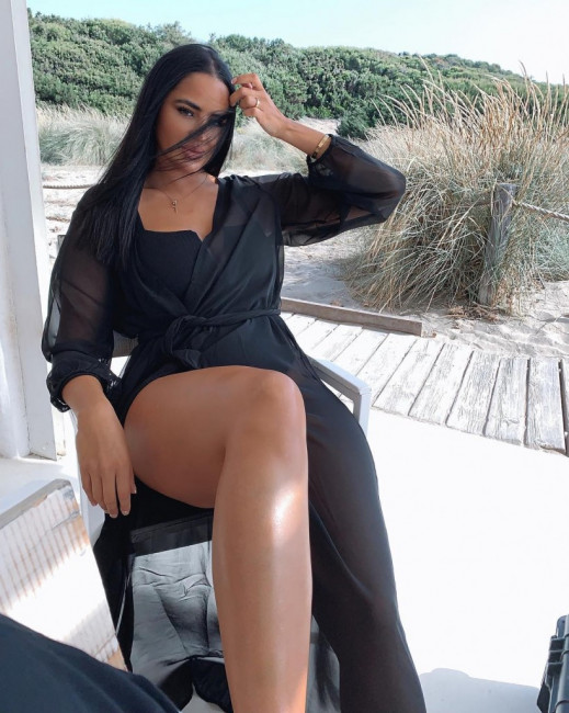 Luxury escort Paris